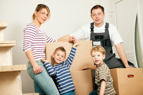Local van service helping with moving jobs in South Kensington